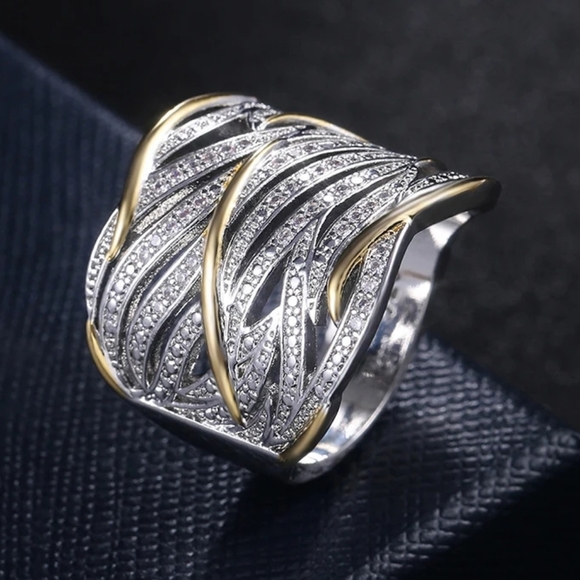 14k Gold plated diamond ring - Picture 3 of 6